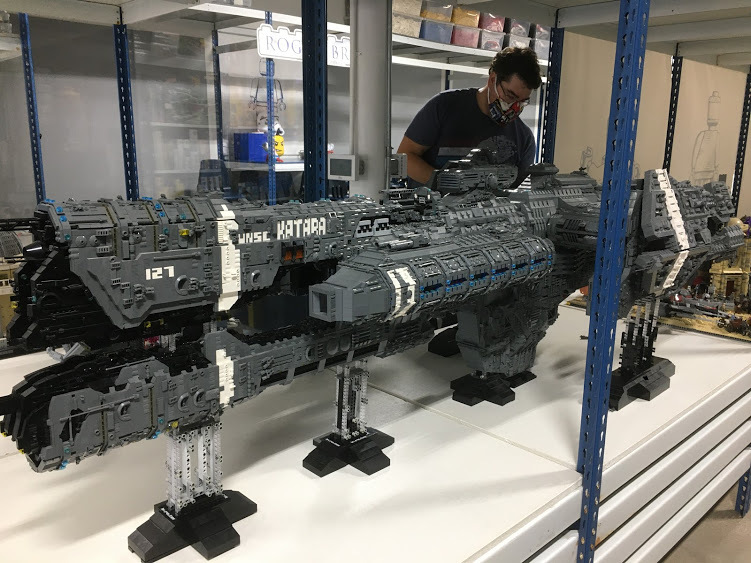 LEGO-Halo-UNSC-Katara-by-Steve-Witt-2.jpg