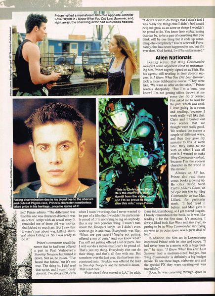 File:Starlog 262 4.jpg