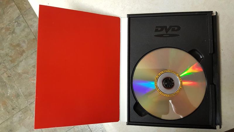 File:WC4 DVD Gateway Version Inside.jpg