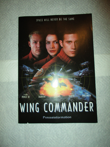 File:Wing Commander Movie German Press Book - 1.png